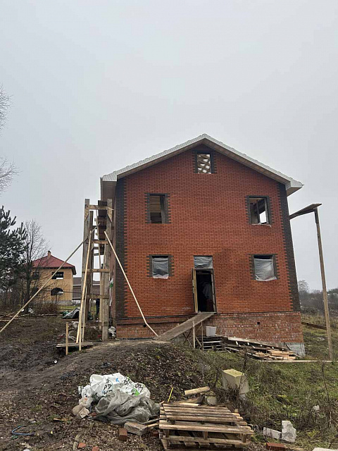 Строительство кровли в поселке Михалково