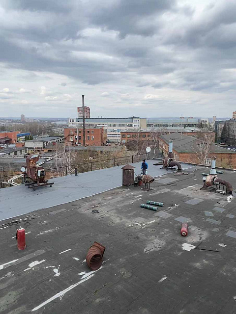 Ремонт кровли завода