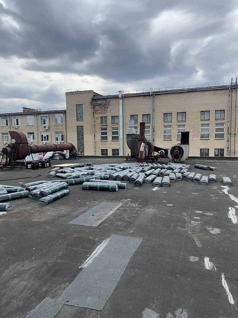 Ремонт кровли завода
