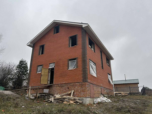 Строительство кровли в поселке Михалково
